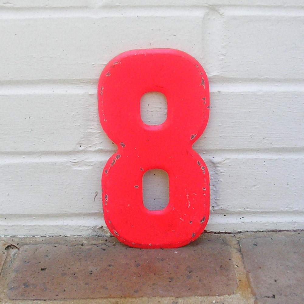 Vintage Metal Number 8 Chippy Painted Number 8 Old Rustic Number 8 Eight Marquee Number 8 Sign