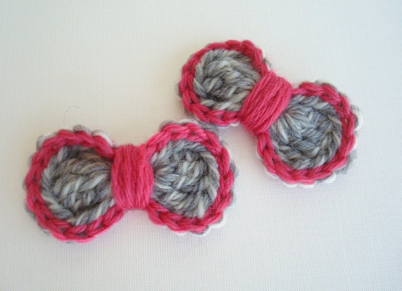 Two-Tone Crochet Bow Hair Clips - Set of 2