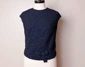 Vintage 1960's Amie Crinkle Bow Shirt Top Medium