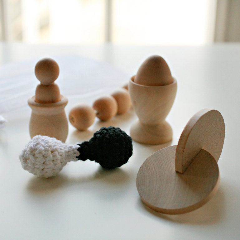Montessori Baby Toys - 5 Sweet Toys in One Bag, Simple, Wooden, Cotton