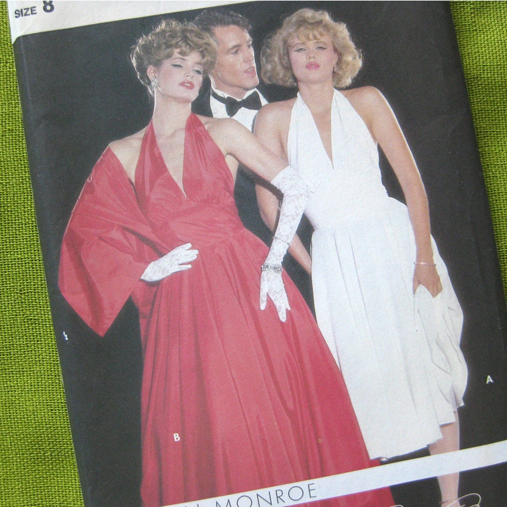 Vintage 1980s Sewing Pattern Misses' MARILYN Monroe Dress and Shawl - Butterick 6202  / Size 8  UNCUT FF
