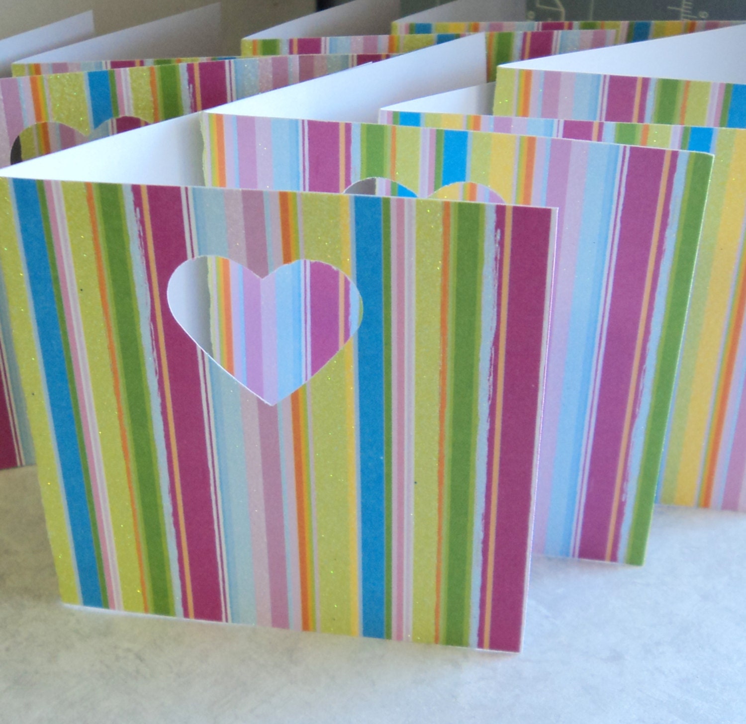 Note Cards 8 Handmade Colorful Pink Green Yellow Stripes Glitter Cut Out Hearts Envelopes