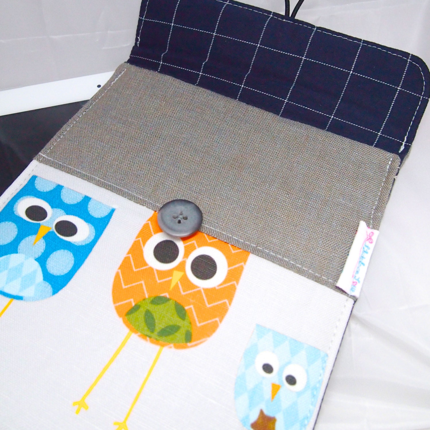 Padded envelope for iPad mini / E-Reader /  Small Tablets - Big owls with linen
