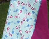 Knee rug cuddle blanket polar fleece and flannel stars aqua fuchsia 102 x 104 cm (40 x 41 inch)