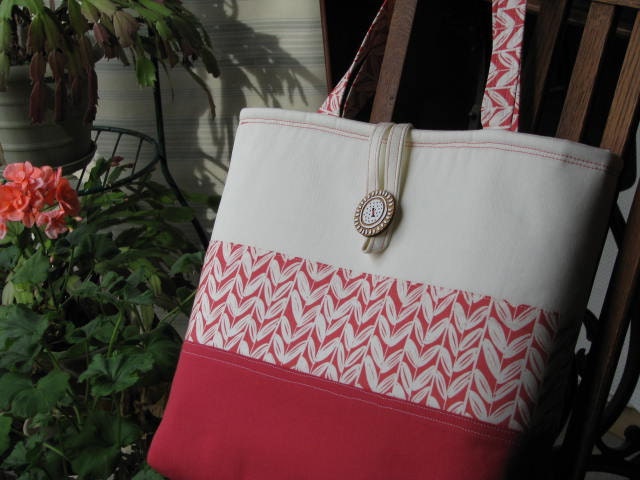Coral and Natural Easy Tote