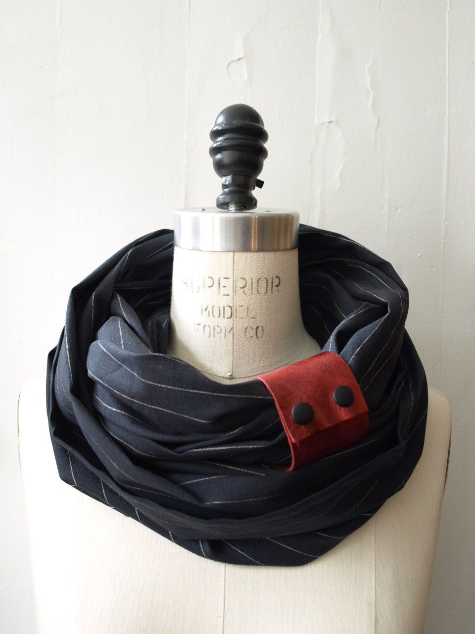 Chunky Black  linen circular infinity scarf