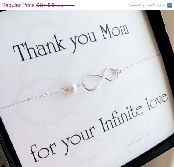 ON SALE Mother of the groom or mother of bride card with silver infinity necklace, pearl necklace, mother in law gift, boxed gift set for m