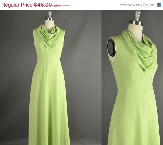 25% Off Sale 1970s Dress, 70s Maxi Dress full skirt Leslie Fay lime green sun dress