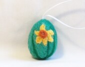 Easter Egg Mini Ornament - Needle Felted Flower Daffodil