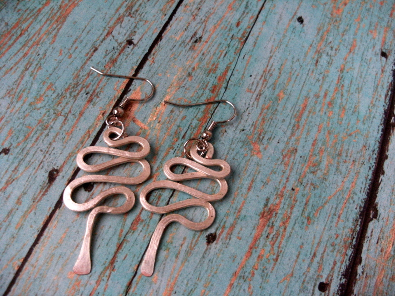 Silver dangle earrings - non tarnish silver wire - handmade