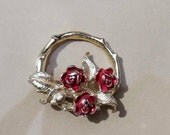 Summer Sale Vintage Gerry s rose wreath brooch gold