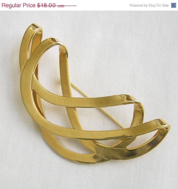 ON SALE Vintage Modernist Abstract Brass Swirl Brooch or Pin