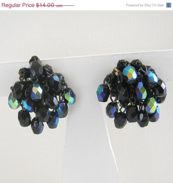 ON SALE Vintage Black and Blue Aurora Borealis Carnival Glass Dangle Cha Cha clip Earrings