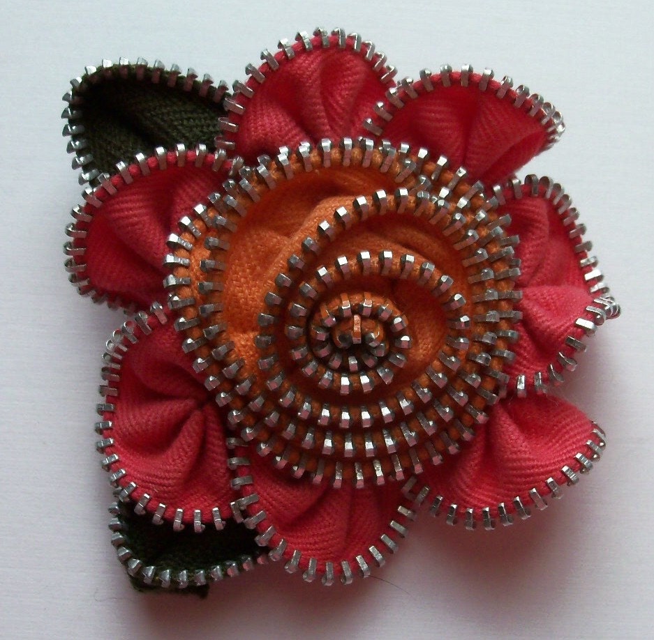 Coral and Orange / Peach Floral Brooch / Zipper Pin by ZipPinning 1276