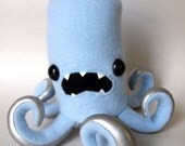Octopod in Light Blue and Silver