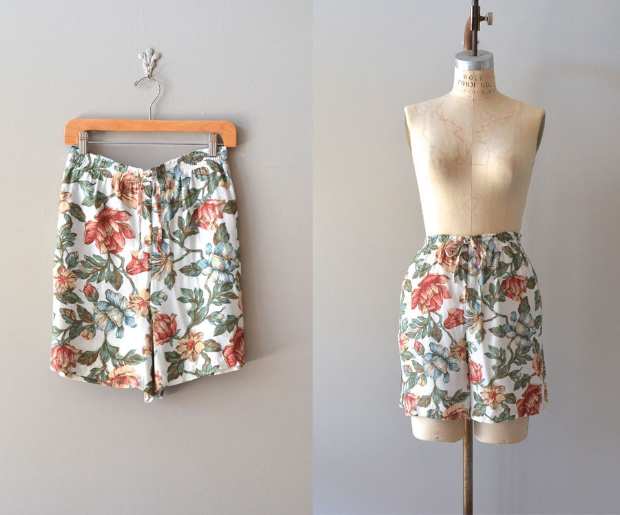 floral shorts / vintage 1980s floral print shorts / Balboa shorts