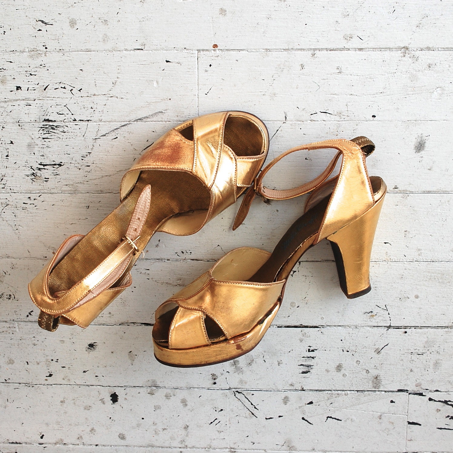 vintage 40s shoes / 1940s platform shoes / Au 79 platforms