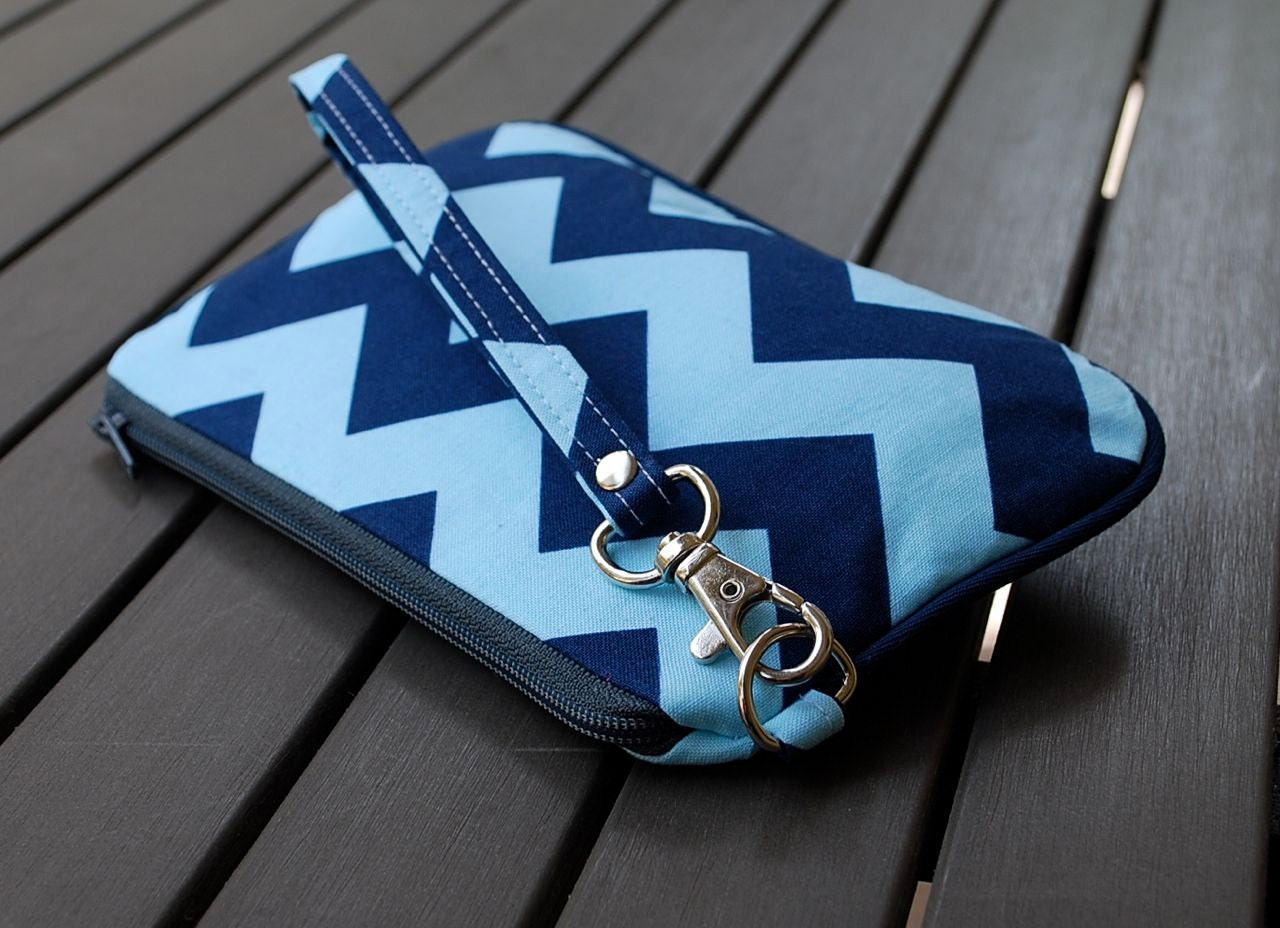 Wristlet Bag / Wristlet Clutch / Purse / Pouch Wristlet / Bag - PIPER WRISTLET - Chevron Light Blue Navy Blue