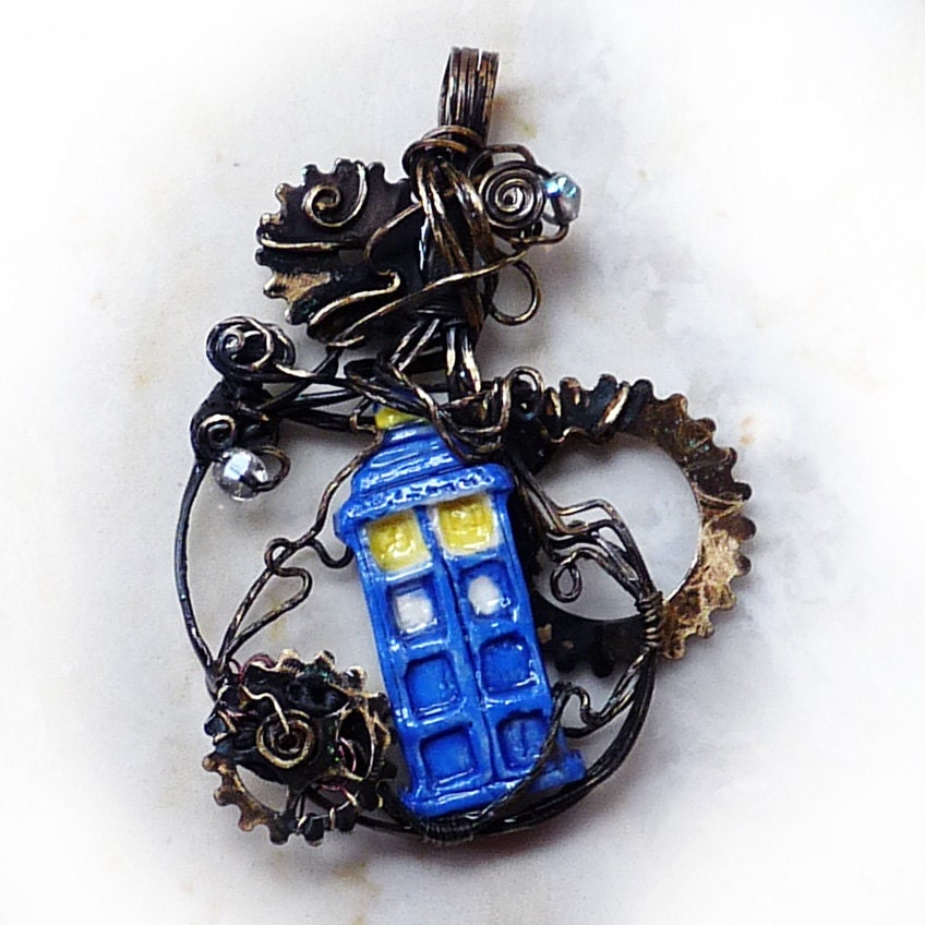 Dr. Who  TARDIS  Pendant ... Gears of Time