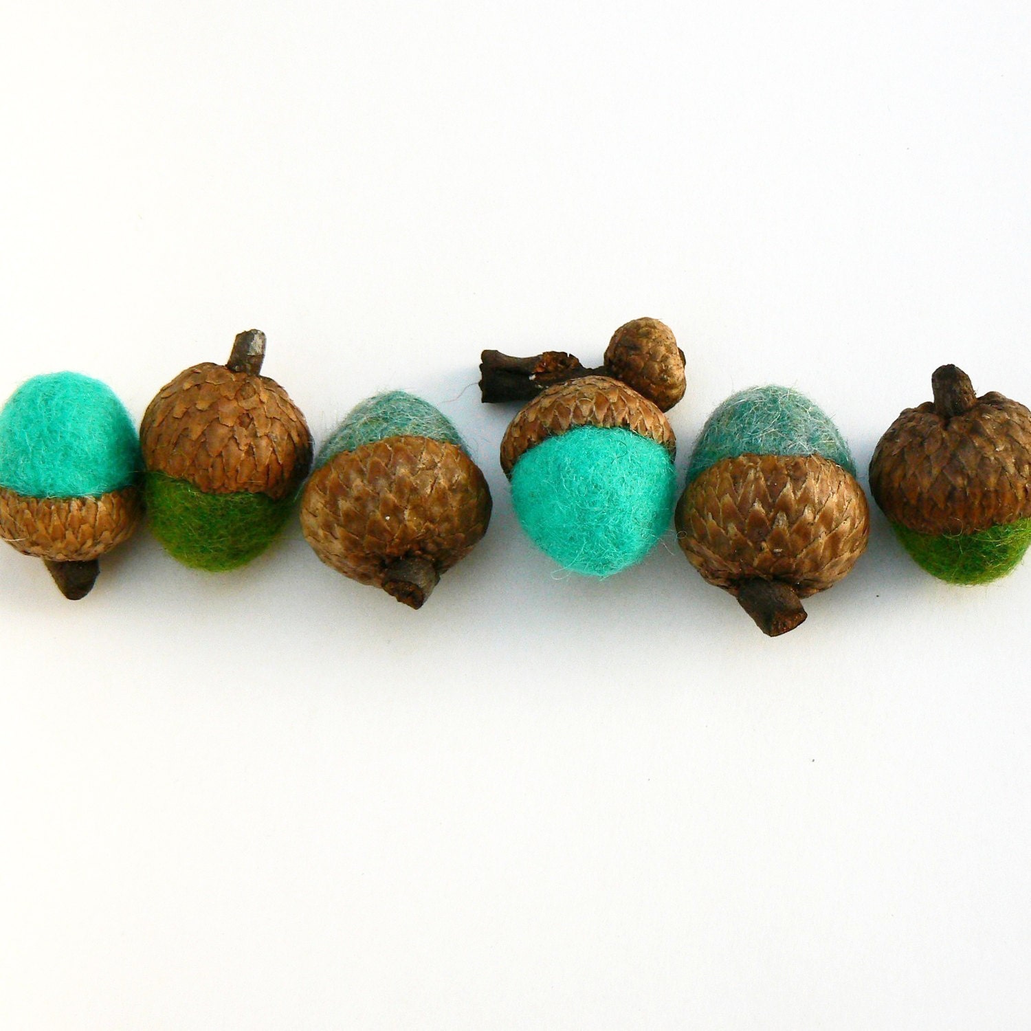 Needle Felted Acorns, 6 Turquoise Wool Home Decor Teal Blue Green Handmade Waldorf Woodland Natural Nature Autumn Fall Thanksgiving Country
