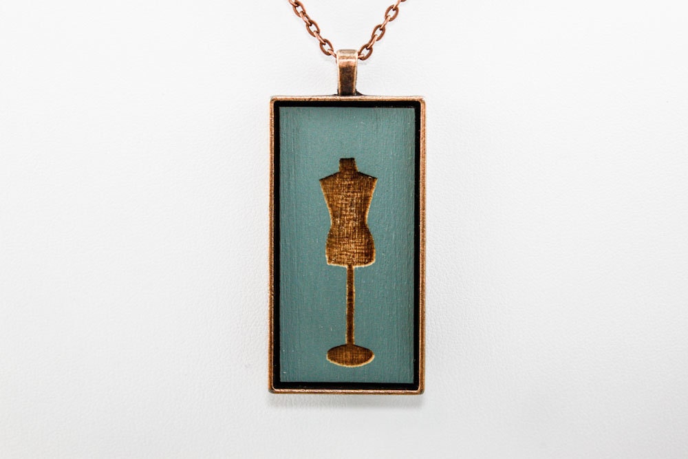 Cameo Pendant - Dress Form (Slate Blue)