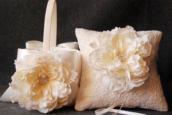 Ring Bearer Pillow and Flower Girl Basket Set - Ivory Lace and Silk - Alena