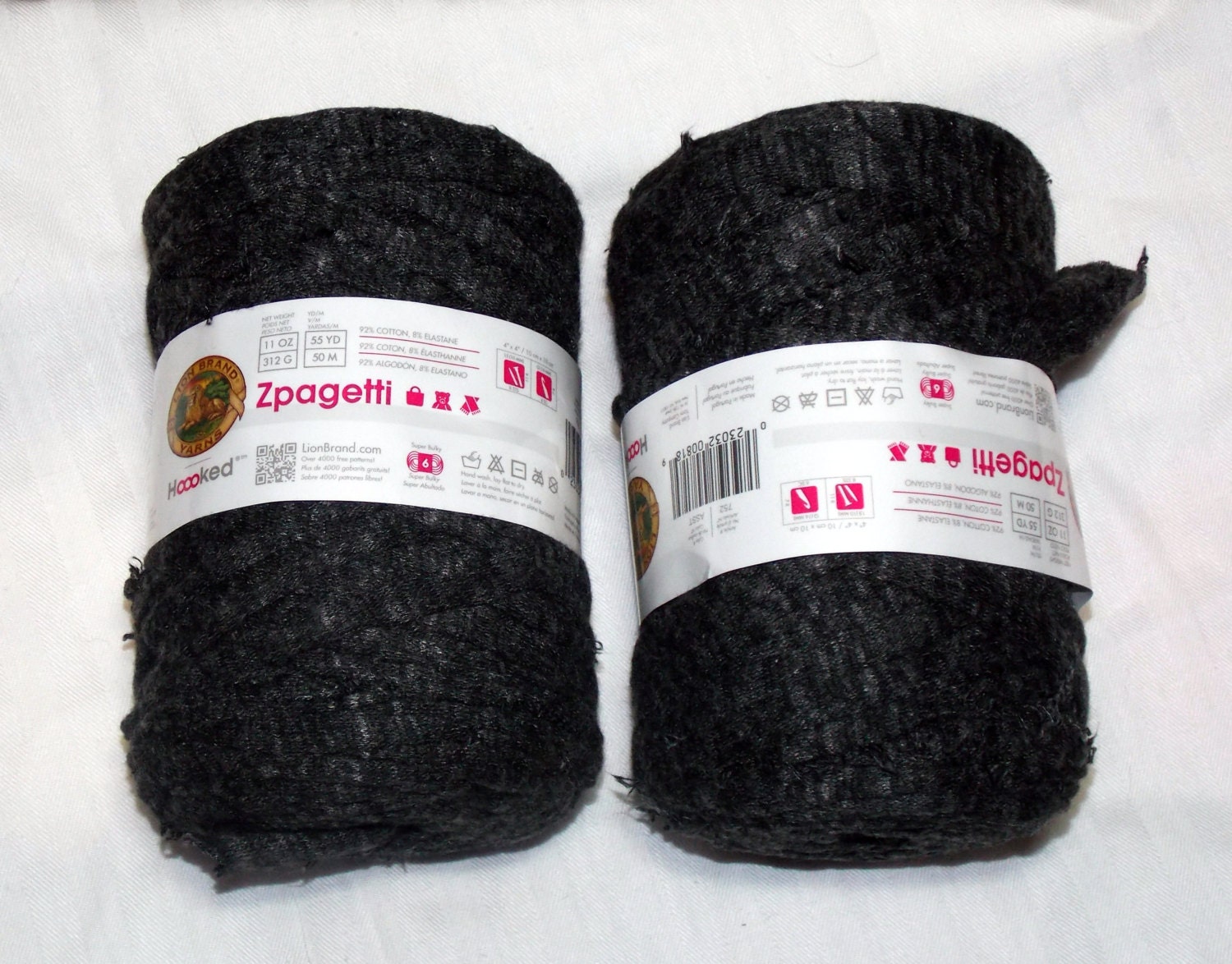 Lion Brand Zpagetti Yarn - super bulky Repurposed fabric yarn