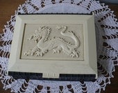 Small Dragon Box