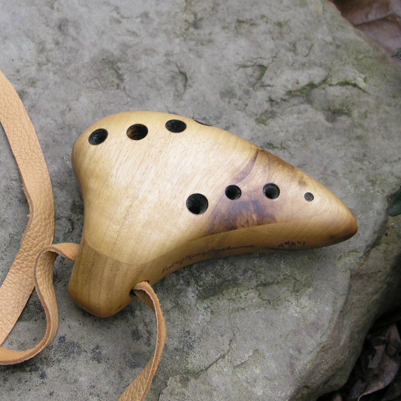 Key of A sharp(Bb) - Sweet Potato Ocarina - Myrtlewood/Walnut Hardwoods - Chromatic Donati progression