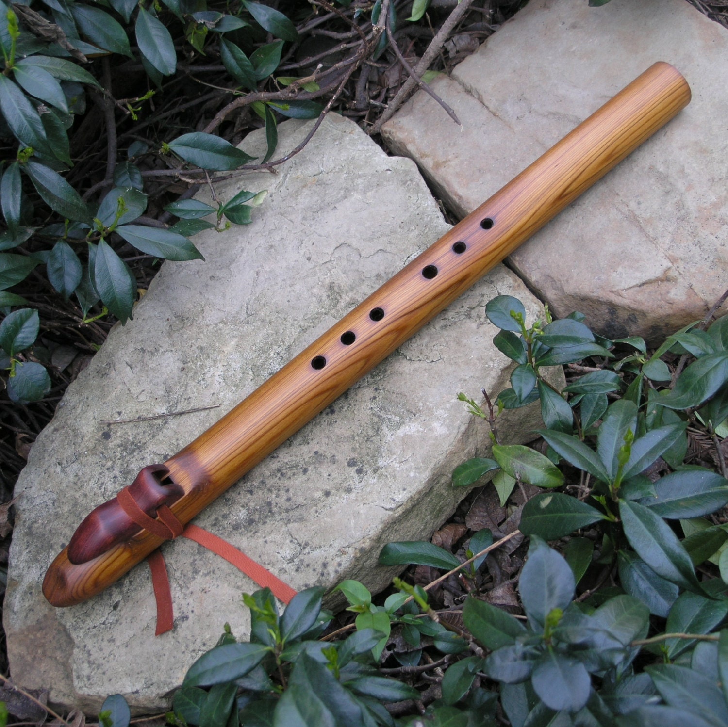 Key of Middle Cm Native American Style Flute - Western Red Cedar - Pentatonic Modes 1 & 4 Tuning