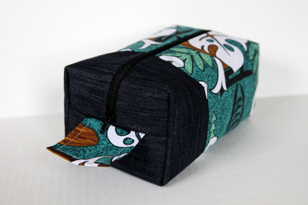 Zippered toiletry box bag- hawaiian denim