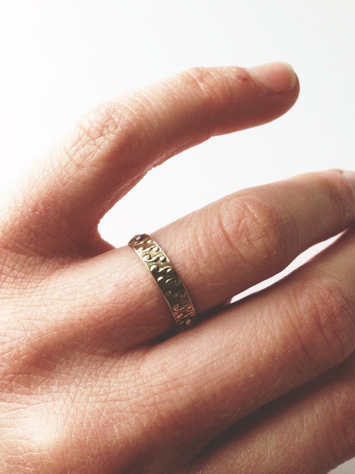 Delicate Script Band