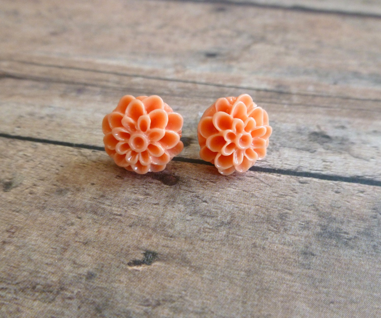 Beautiful Bloom Flower Post Earrings Coral Dahlias