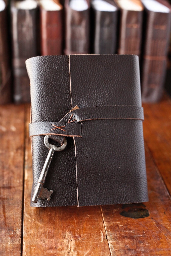 Leather Journal with Skeleton Key - Dark Brown Handmade Journal, Diary, Sketchbook