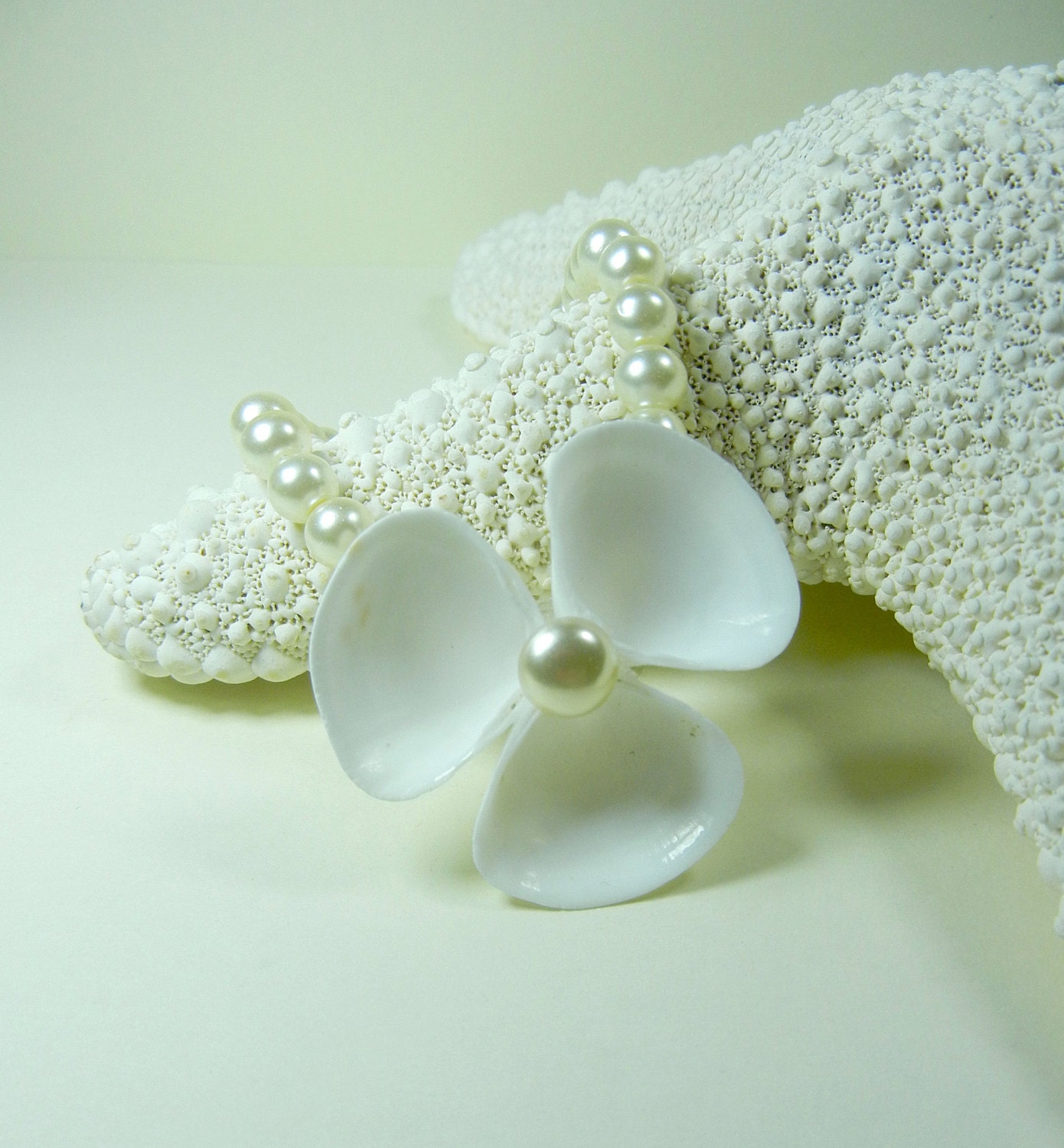 Seashell Wrist Corsage Bracelet - Seaflower Seashell Pearl Wrist Corsage Bracelet