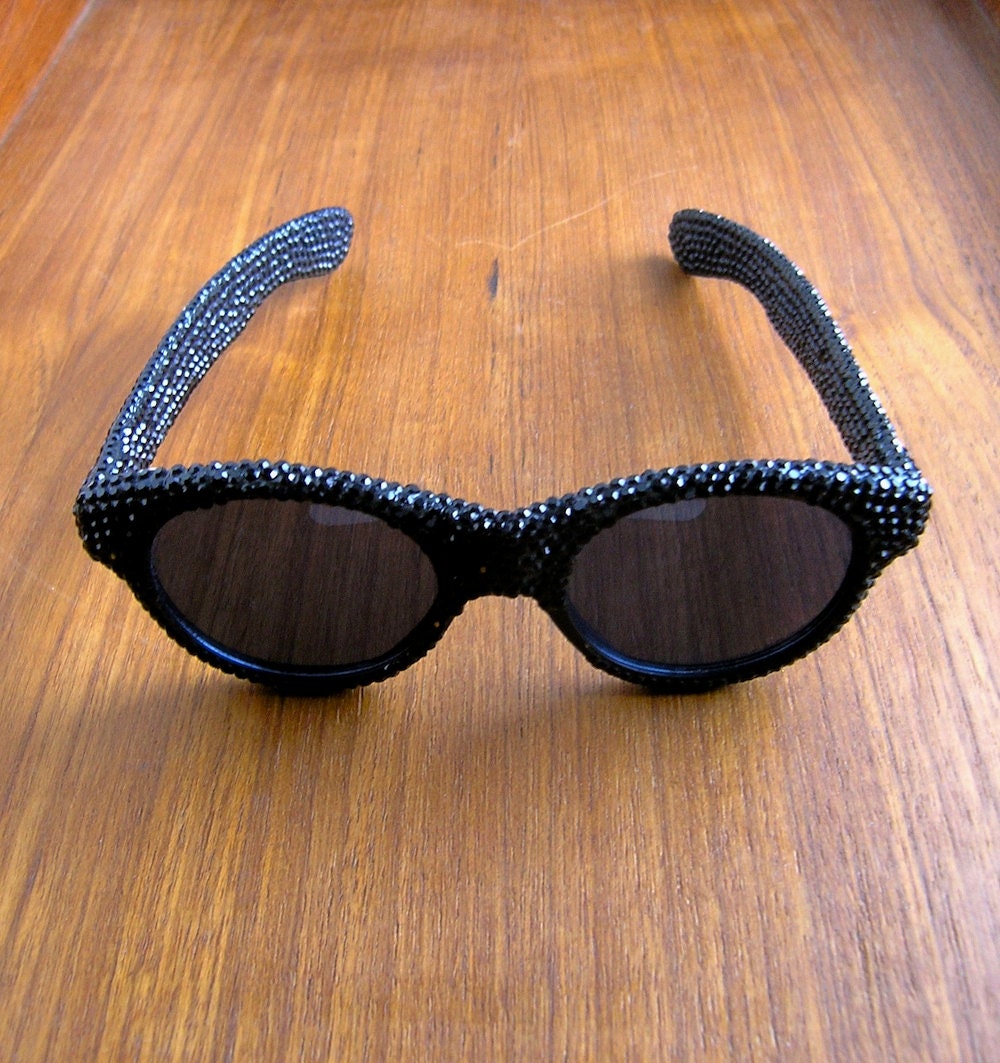 80s sunglasses Barbara Groeger crystal pave LA Eyeworks - black Swarovski crystals - 1980s fashion