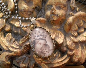 Religious French Mary & Child Necklace