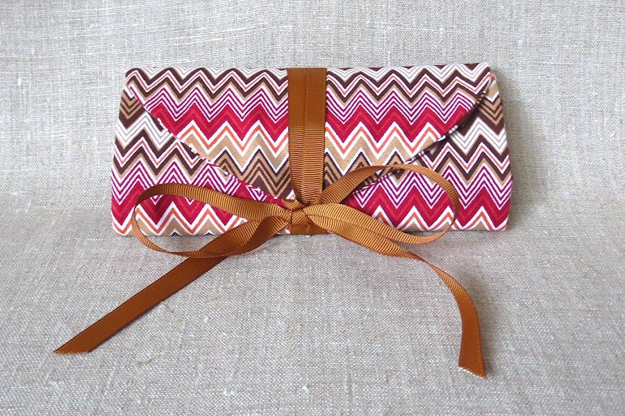 jewelry roll - wine chevron - ready to ship - free shipping
