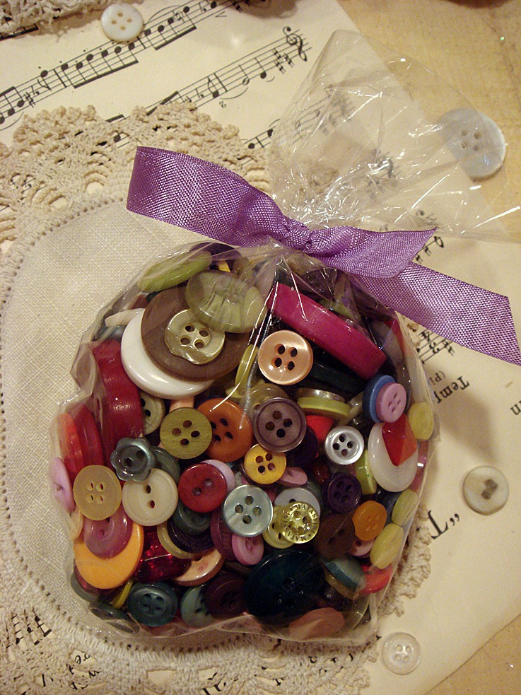 DESTASH - colorful button assortment - 6 oz. - for fabric, scrapbook, cardmaking, dollmaking, etc - NO 442