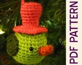 Amigurumi Christmas Bird in a Top Hat ornament pdf pattern