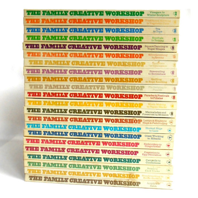 1970s Craft Encyclopedia Set / The Family Creative Workshop / 22 Volumes
