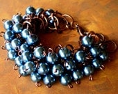 Hippy Hippy Shake Blue Pearl bracelet
