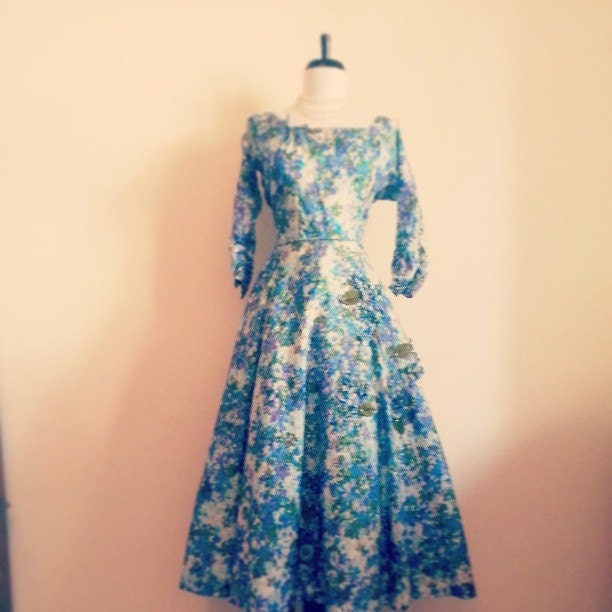 Spring Summer Flower Wedding Dress Vintage 1950 1960 Garden Party and Cocktails
