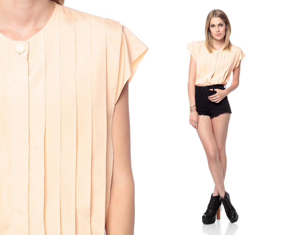Peach PLEATED Blouse 80s Cap Sleeve Pastel Pleat Top 1980s Indie Hipster Shirt Vintage Retro Dreamy Preppy Drape Small Medium