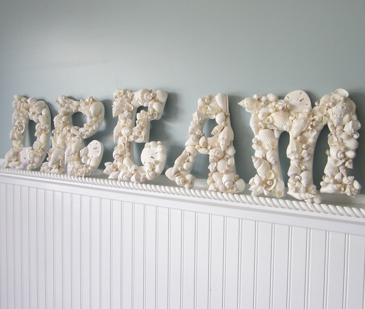 5pc Beach Decor Seashell Letters - Nautical Decor Shell Letters Spell DREAM in White or Natural