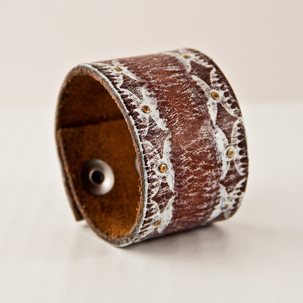 Leather Cuff / Boho Jewelry - Gypsy Bracelets - Hippie Fashion - Women's Small - OOAK - Festival