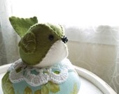 Green Felt Bird Floral Pincushion Tuffet
