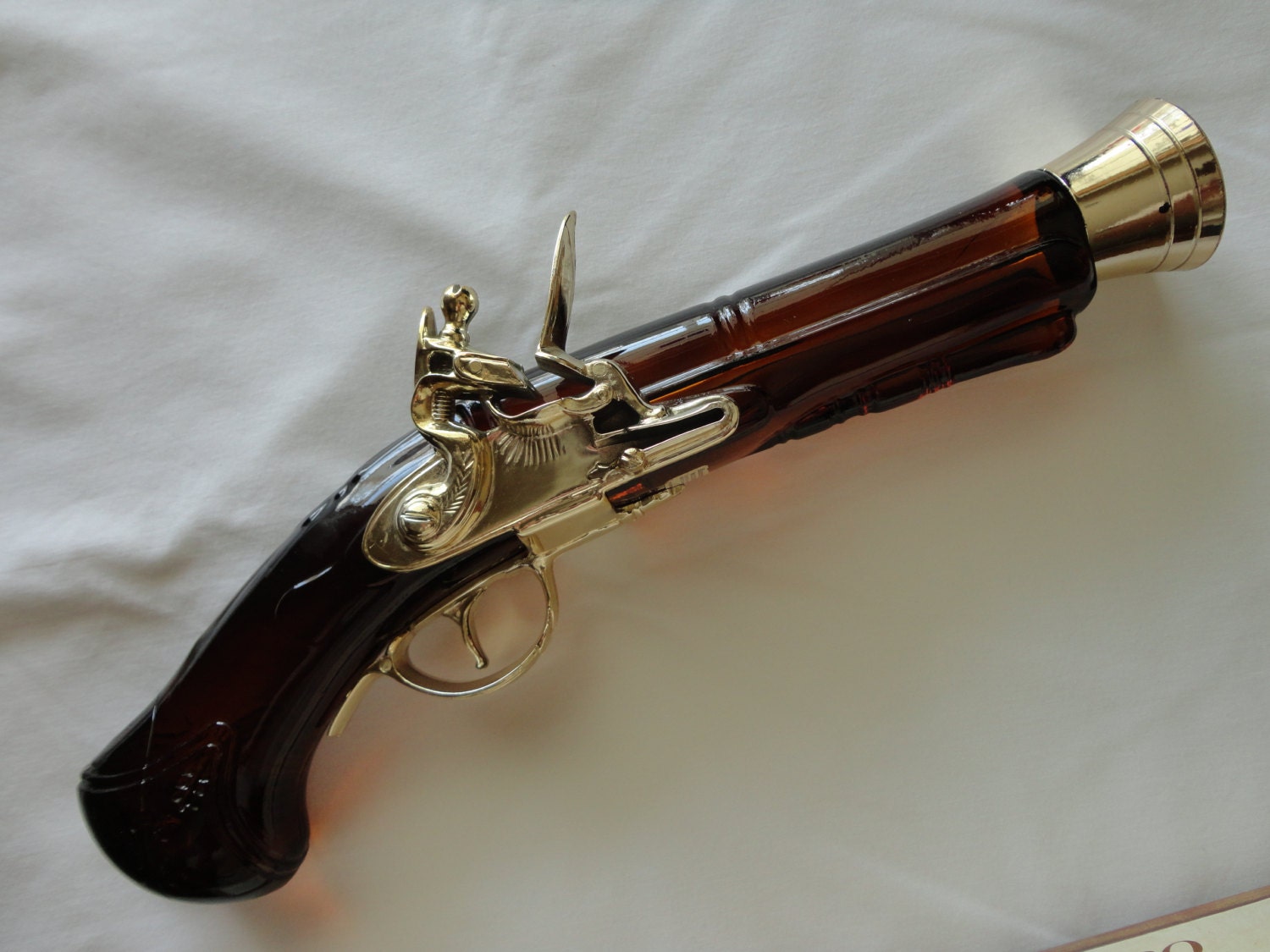 Avon Collectible Blunderbuss Pistol 1780 Wild Country After Shave