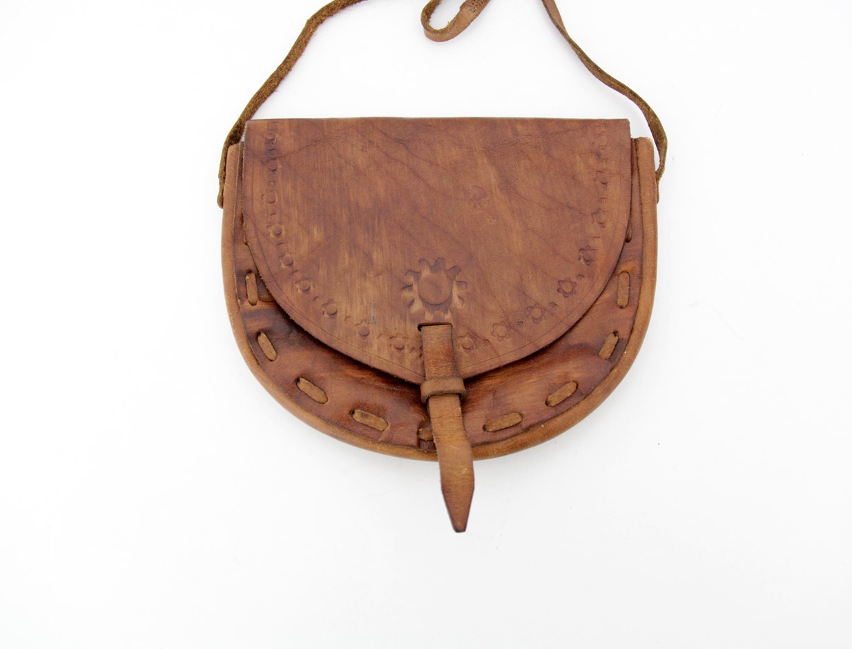 Vintage purse / small leather satchel bag - nemres
