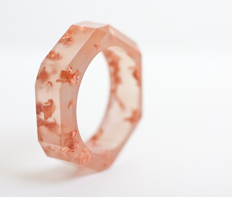 Peach Resin Bangle Chunky Faceted Bracelet Pink Gold Flakes Pastel Tea Rose Wide Geometric bangle OOAK rusteam